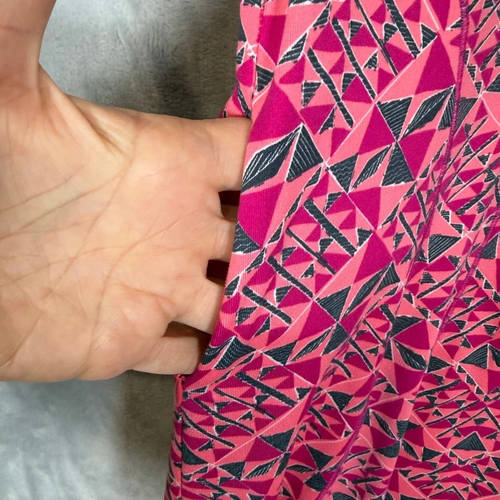 Title Nine Dream Dress Womens Medium Pink Geometric Print Zip Pocket‎ Cap Sleeve